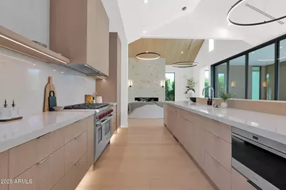 4704 N 40th Place, Phoenix, AZ 85018 - Photo 31