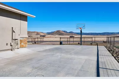 8350 N Covered Wagon Trail, Prescott Valley, AZ 86315 - Photo 47