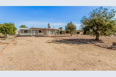 144 W Peretz Circle, Morristown, AZ 85342 - Photo 5