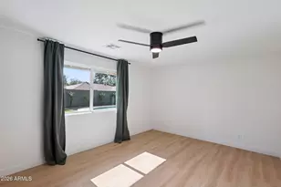 735 E Manhatton Dr, Tempe, AZ 85282 - Photo 29