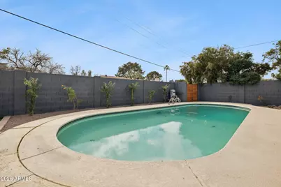 735 E Manhatton Drive, Tempe, AZ 85282 - Photo 35