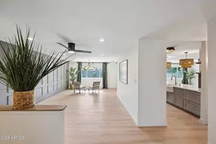 735 E Manhatton Dr, Tempe, AZ 85282 - Photo 5