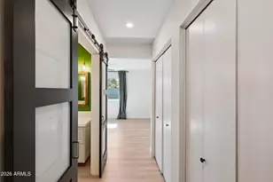 735 E Manhatton Dr, Tempe, AZ 85282 - Photo 19