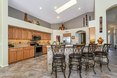 17875 W Buena Vista Drive, Surprise, AZ 85374 - Photo 7