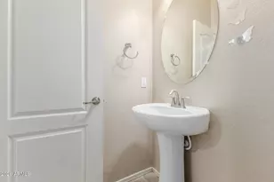 18071 W Young St, Surprise, AZ 85388 - Photo 23