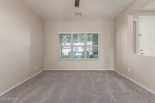 18071 W Young St, Surprise, AZ 85388 - Photo 7