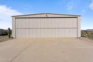 51921 W William Rd, Aguila, AZ 85320 - Photo 3