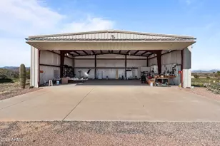 51921 W William Rd, Aguila, AZ 85320 - Photo 25