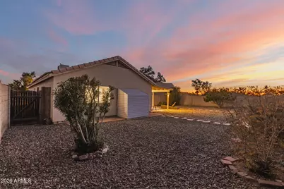 10736 W Turney Avenue, Phoenix, AZ 85037 - Photo 25
