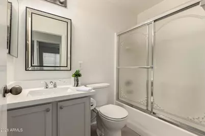 10736 W Turney Avenue, Phoenix, AZ 85037 - Photo 25