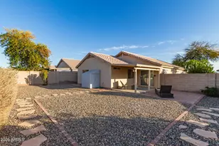 10736 W Turney Ave, Phoenix, AZ 85037 - Photo 31