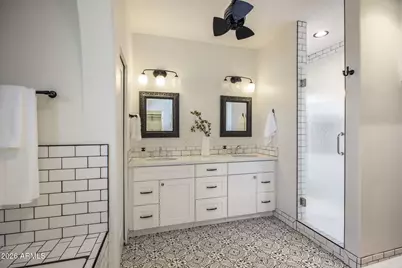 8127 E Del Capitan Drive, Scottsdale, AZ 85258 - Photo 39