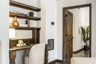 8127 E Del Capitan Dr, Scottsdale, AZ 85258 - Photo 31