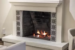 8127 E Del Capitan Dr, Scottsdale, AZ 85258 - Photo 33