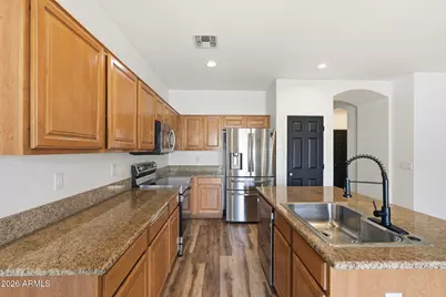 1598 E Desert Breeze Drive, Casa Grande, AZ 85122 - Photo 13