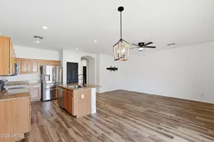 1598 E Desert Breeze Dr, Casa Grande, AZ 85122 - Photo 11