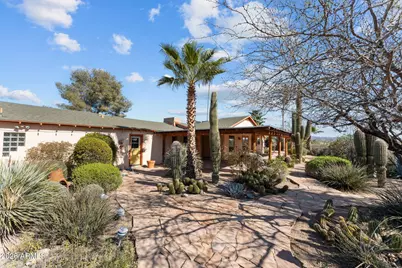 680 W Buckinghorse Trail, Wickenburg, AZ 85390 - Photo 1