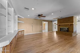 680 W Buckinghorse Trail, Wickenburg, AZ 85390 - Photo 11