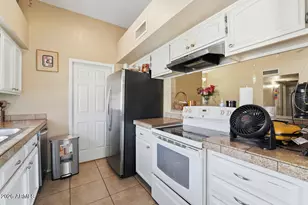 11226 N 60th Ct, Glendale, AZ 85304 - Photo 11