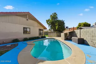 11226 N 60th Ct, Glendale, AZ 85304 - Photo 23