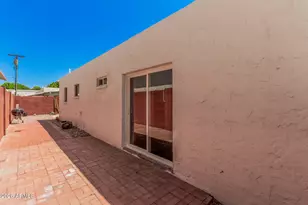 5314 N Las Casitas Pl, Phoenix, AZ 85016 - Photo 25