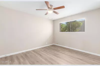 3646 E Glenrosa Avenue #Apt 2, Phoenix, AZ 85018 - Photo 11
