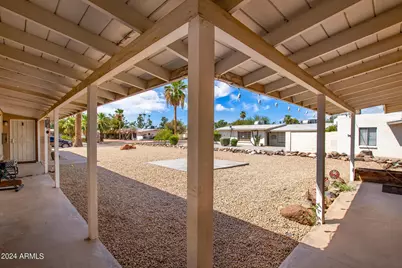 3646 E Glenrosa Avenue #Apt 2, Phoenix, AZ 85018 - Photo 3