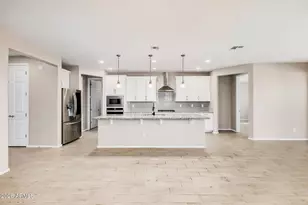 10860 N 188th Dr, Surprise, AZ 85388 - Photo 9