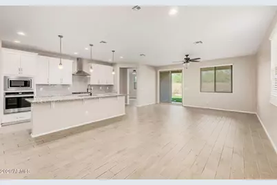 10860 N 188th Drive, Surprise, AZ 85388 - Photo 7