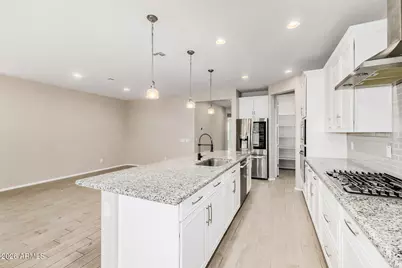 10860 N 188th Drive, Surprise, AZ 85388 - Photo 11