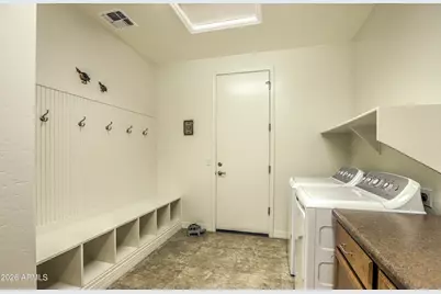 15634 N 109th Avenue, Sun City, AZ 85351 - Photo 11