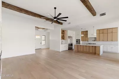 8042 E Palm Lane, Mesa, AZ 85207 - Photo 5