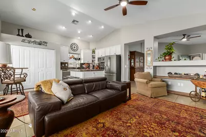 25225 N 40th Lane, Phoenix, AZ 85083 - Photo 11