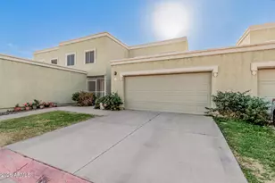 815 E Grovers Ave, Phoenix, AZ 85022 - Photo 33