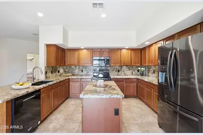 9741 W Black Hill Road, Peoria, AZ 85383 - Photo 7