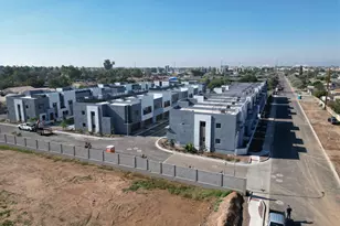 733 E Commonwealth Ave, Chandler, AZ 85225 - Photo 41