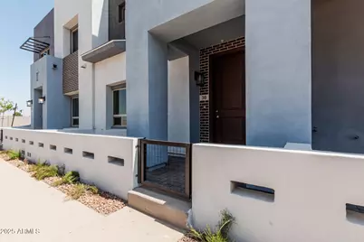 733 E Commonwealth Avenue #10, Chandler, AZ 85225 - Photo 5