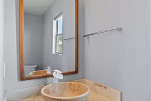 104 E Milada Dr, Phoenix, AZ 85042 - Photo 11