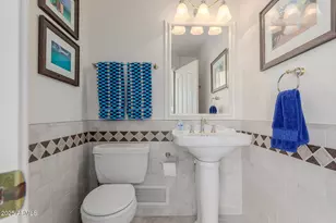 11820 S Warpaint Dr, Phoenix, AZ 85044 - Photo 27