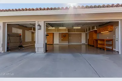 11820 S Warpaint Drive, Phoenix, AZ 85044 - Photo 51