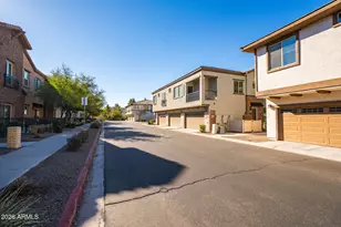 2750 S Voyager Dr, Gilbert, AZ 85295 - Photo 31