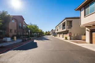 2750 S Voyager Dr, Gilbert, AZ 85295 - Photo 33