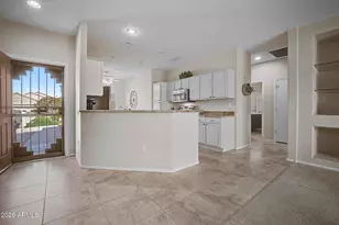 16171 W Montoya Dr, Surprise, AZ 85374 - Photo 9