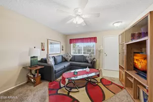 13659 N Newcastle Dr, Sun City, AZ 85351 - Photo 9