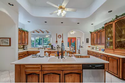 6065 E Forest Street, Apache Junction, AZ 85119 - Photo 13