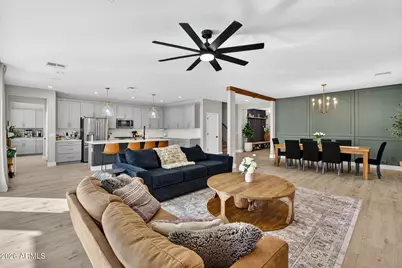 1663 W Gordon Street, San Tan Valley, AZ 85144 - Photo 9