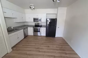 830 S Dobson Rd, Mesa, AZ 85202 - Photo 3