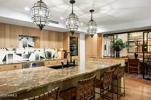 6701 N Scottsdale Rd, Scottsdale, AZ 85250 - Photo 19