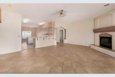 159 E Pebble Trail, Casa Grande, AZ 85122 - Photo 5