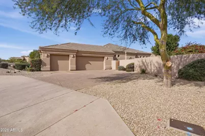 1936 E Brookwood Court, Phoenix, AZ 85048 - Photo 9